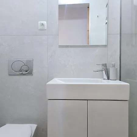 Minha Casa Sua Casa - Cozy Little House, Ac & Wifi Ferragudo (Faro)