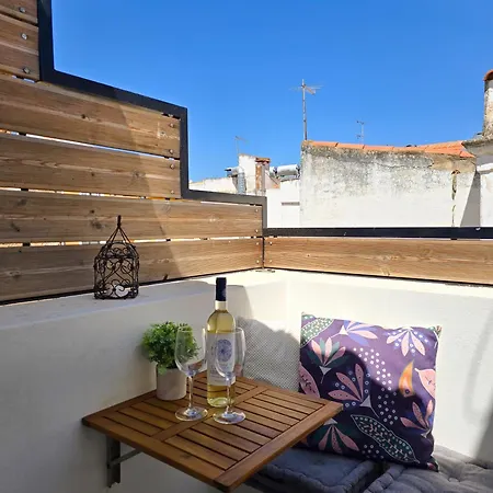 Holiday home Minha Casa Sua Casa - Cozy Little House, Ac & Wifi