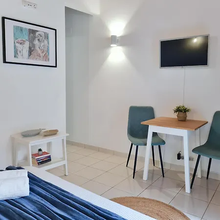 Dom wakacyjny Minha Casa Sua Casa - Cozy Little House, Ac&wifi Ferragudo (Faro)