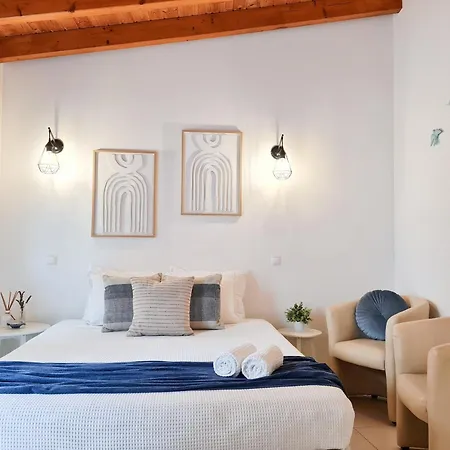 Dom wakacyjny Minha Casa Sua Casa - Cozy Little House, Ac&wifi Ferragudo (Faro)